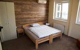 Vege&Vegan Restaurant&Accommodation